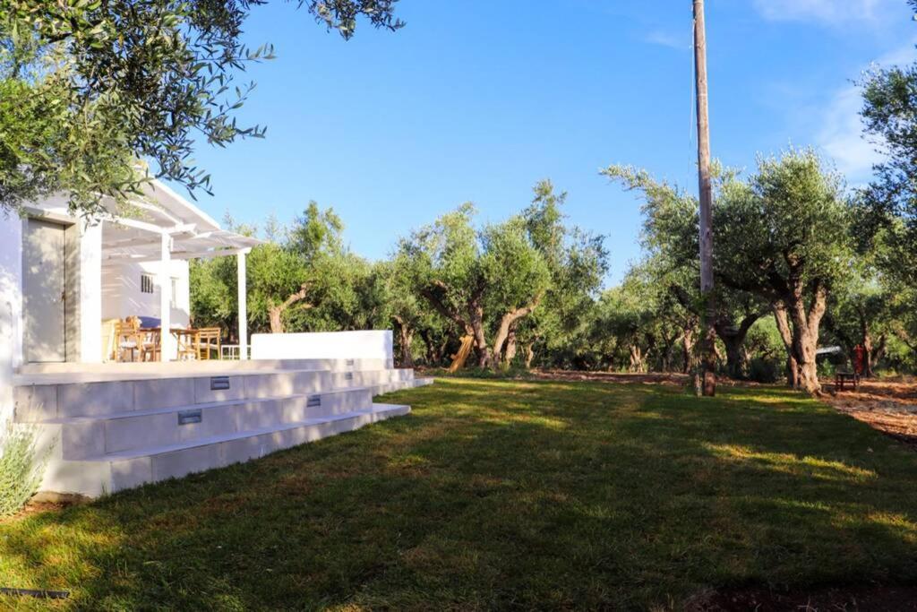 Gialova Bay Villa Exterior photo