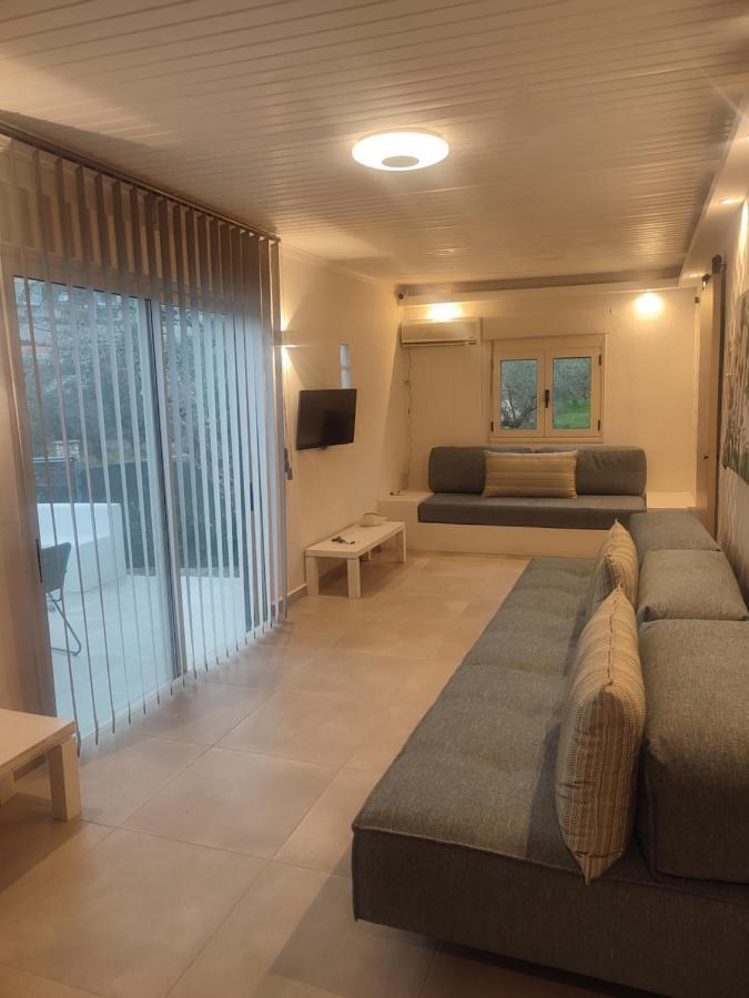 Gialova Bay Villa Exterior photo
